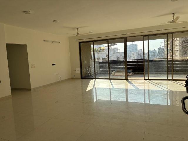 Flat for rent in Ambawadi - Ahmedabad, Gujarat