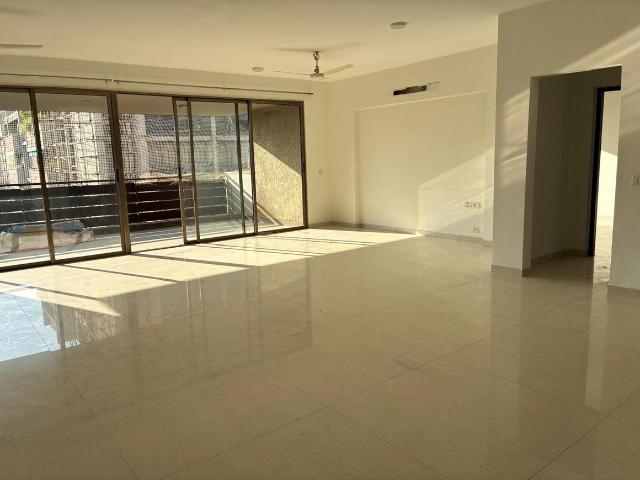Flat for rent in Ambawadi - Ahmedabad, Gujarat