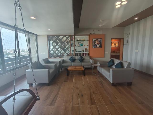 Flat for sale in Ambawadi, Ahmedabad
