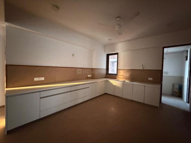 Flat for rent in Ahmedabad, Gujarat