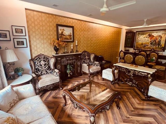 Flat for rent in Deri
