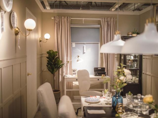 Flat for sale in Oshiwara, Mumbai