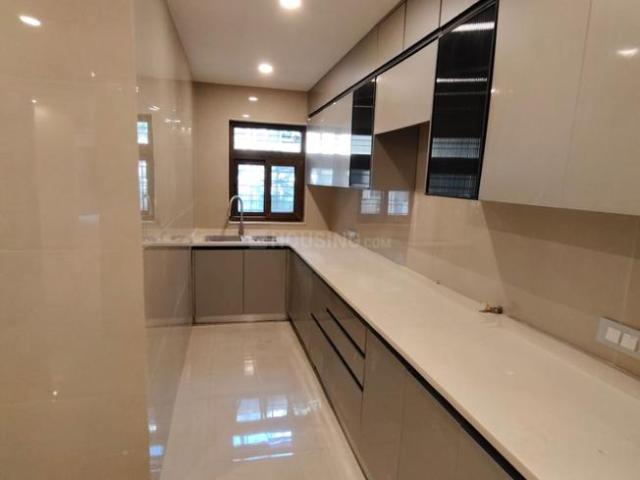Flat for rent in Ashok Vihar - I, Delhi