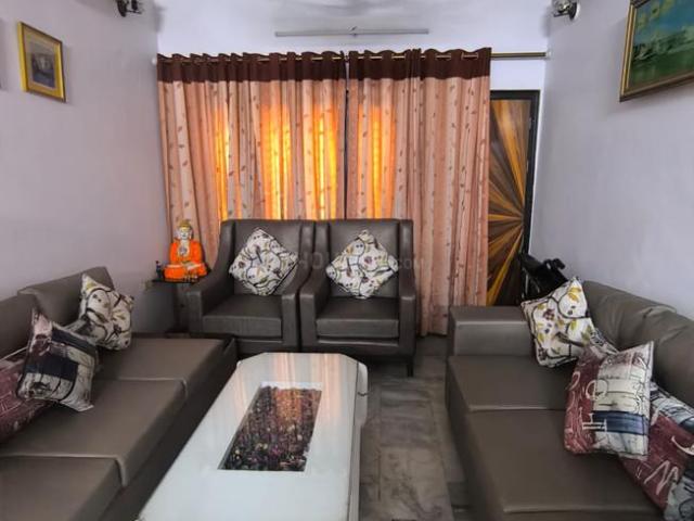 Flat for sale in Abdullahpur