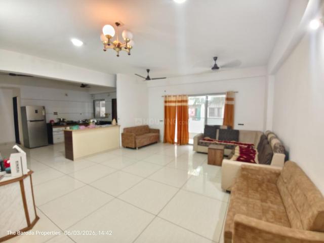 Flat for rent in Tilakwada, Gujarat