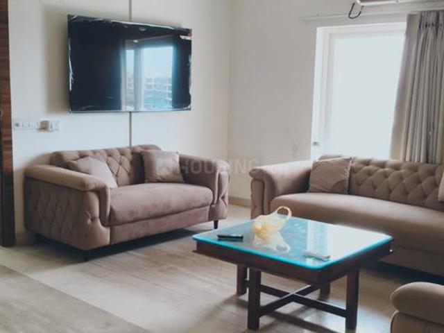 Flat for rent in Madya