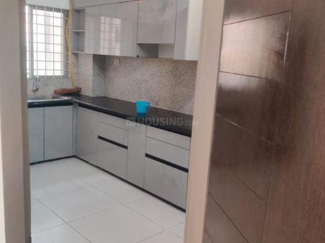Flat for rent in Madya