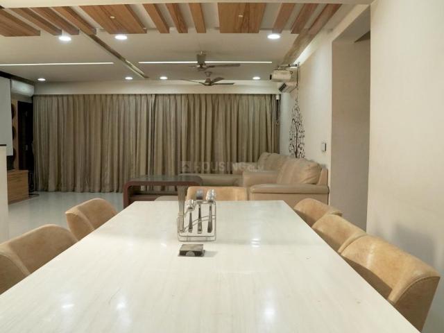 Flat for rent in Tilakwada, Gujarat