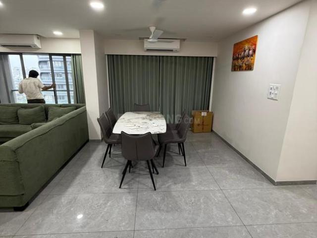 Flat for rent in Tilakwada, Gujarat