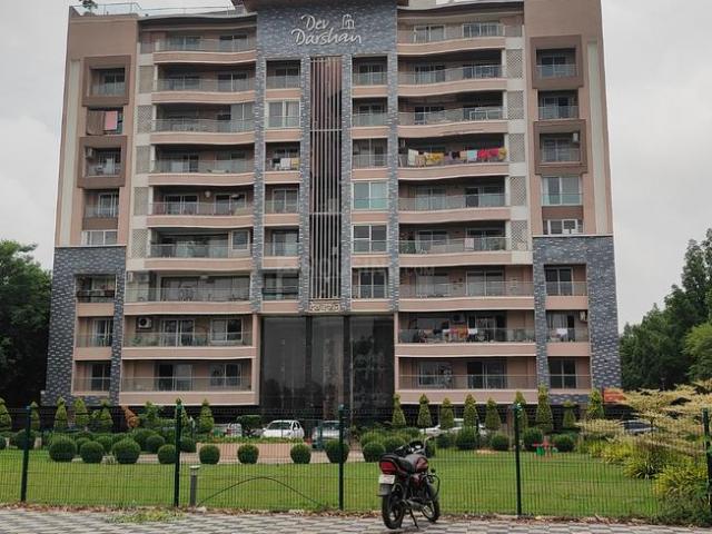 Flat for sale in Madya
