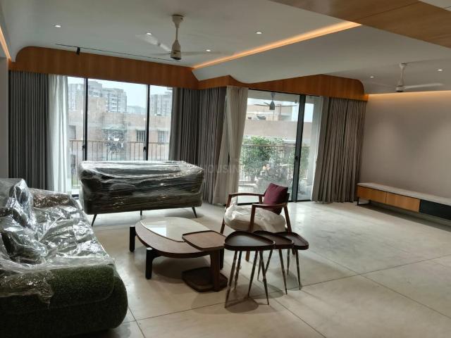 Flat for rent in Gujarat