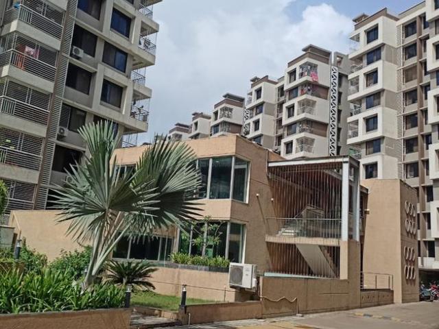Flat for rent in Vapi, Gujarat