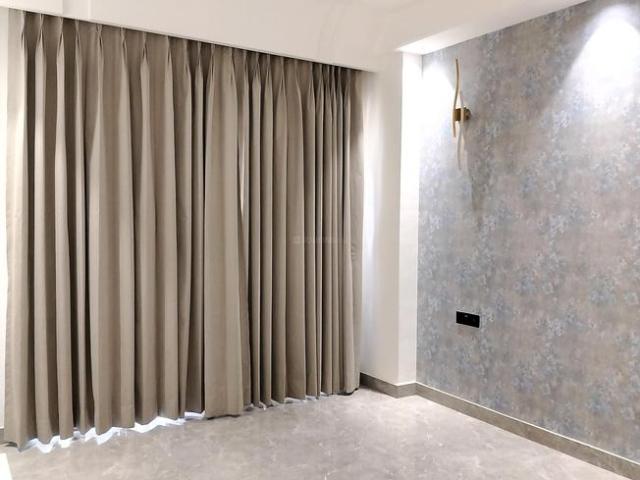 Flat for rent in DLF 5, Gurugram