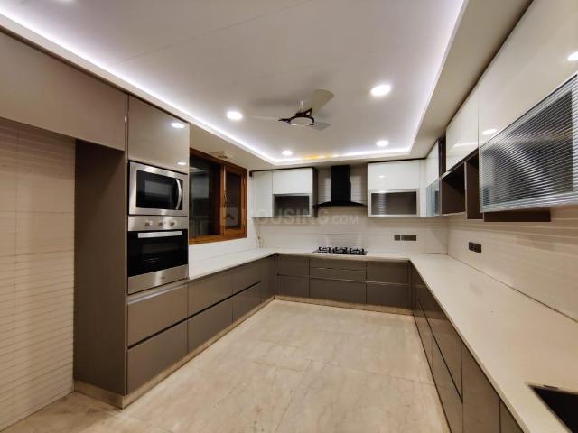 Flat for rent in South Delhi, Deri
