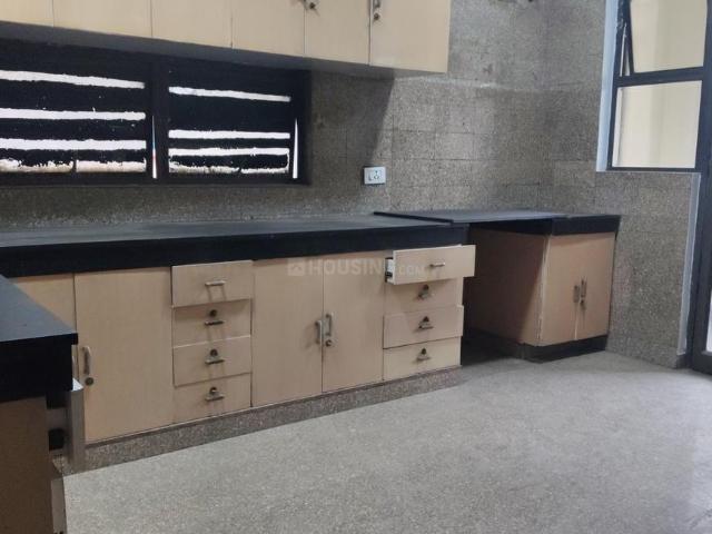 Flat for rent in Calcutta, West Bengal