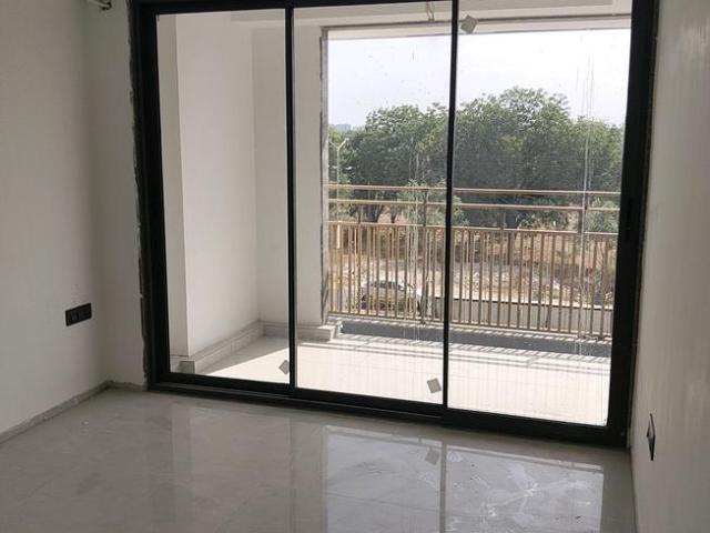 Flat for rent in Gota, Gujarat