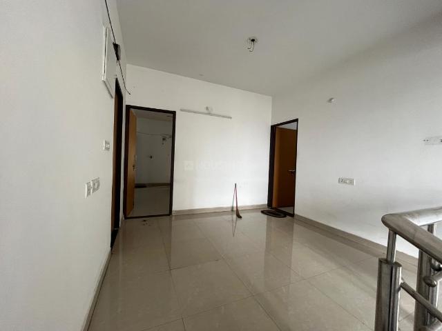 Flat for rent in Madya