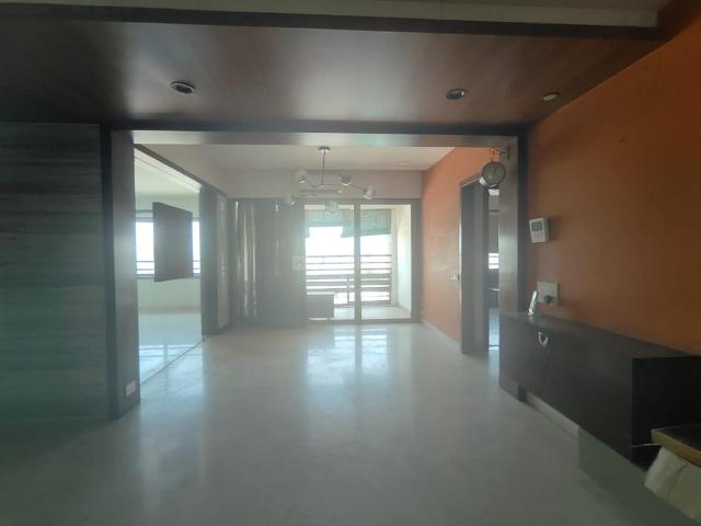 Flat for sale in Navrangpura - Ahmedabad, Gujarat