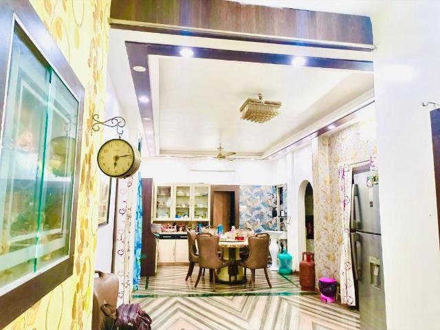 Flat for rent in Calcutta, West Bengal