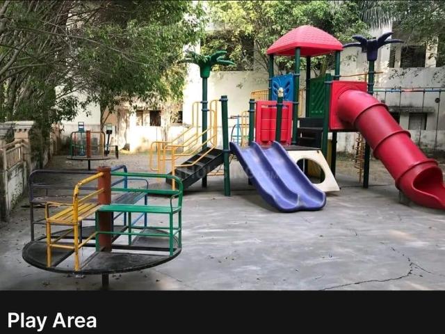 Flat for sale in Madya