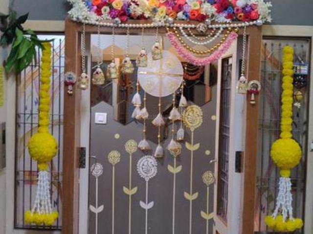 Flat for sale in Hyderguda, Hyderabad