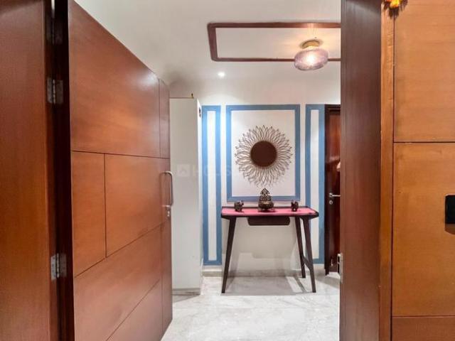 Flat for sale in Ramdev nagar, Ahmedabad