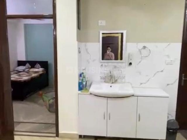 Flat for rent in Deri