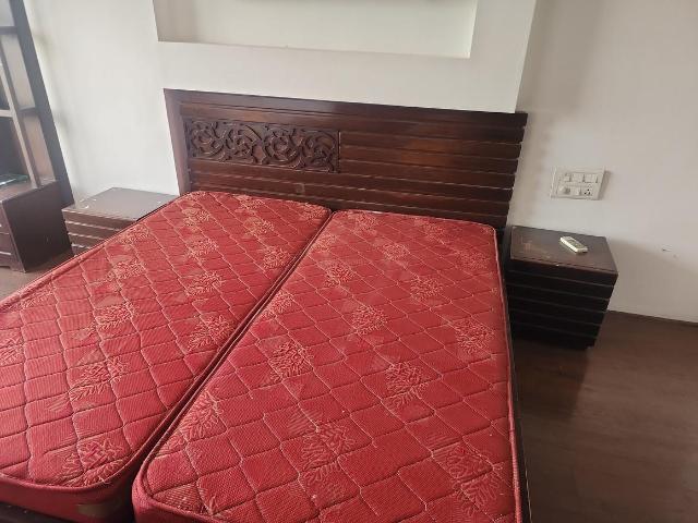 Flat for rent in Madya