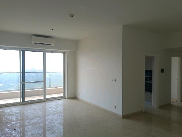 Flat for sale in DLF Midtown, Delhi