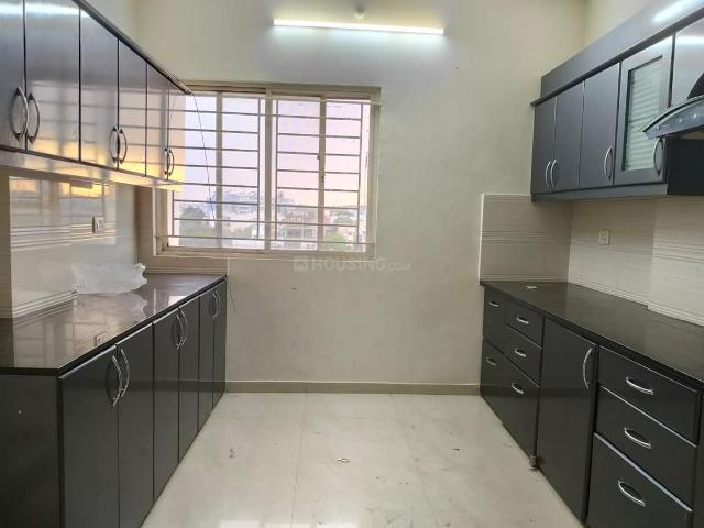 Flat for rent in Madya
