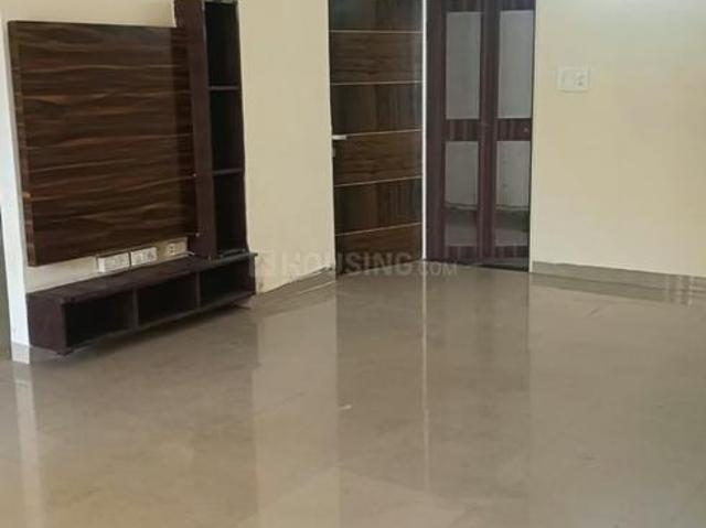 Flat for rent in Madya
