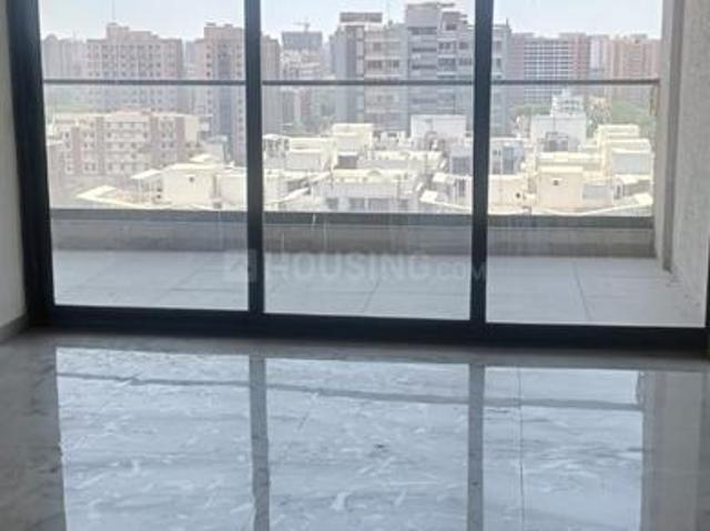 Flat for rent in Gandhinagar, Gujarat