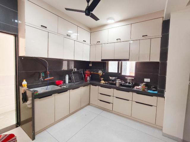 Flat for rent in Gandhinagar, Gujarat
