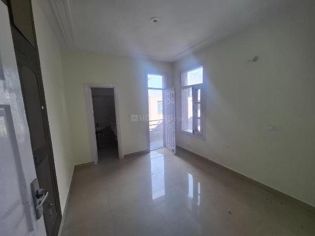 Flat for rent in Zirakpur, Punjab