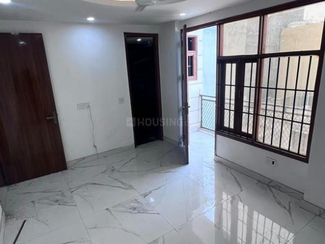 Flat for sale in South West Delhi, Deri