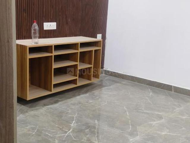 Flat for rent in South Delhi, Deri