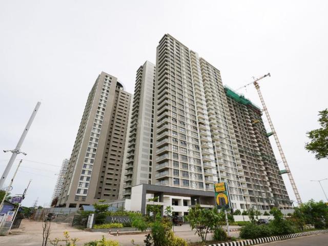 Flat for sale in Shenoys, Ernakulam