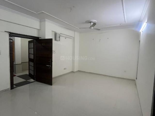 Flat for rent in Madya