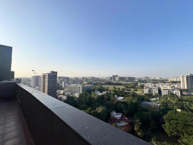 Flat for rent in Naranpura, Ahmedabad