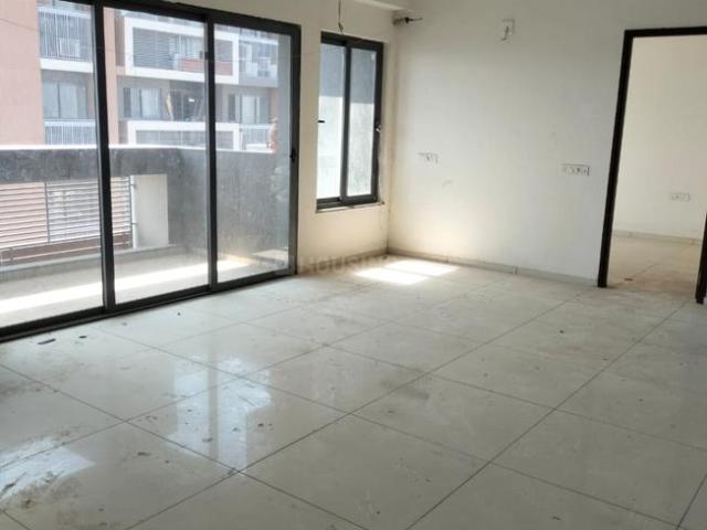 Flat for sale in Naranpura - Ahmedabad, Gujarat