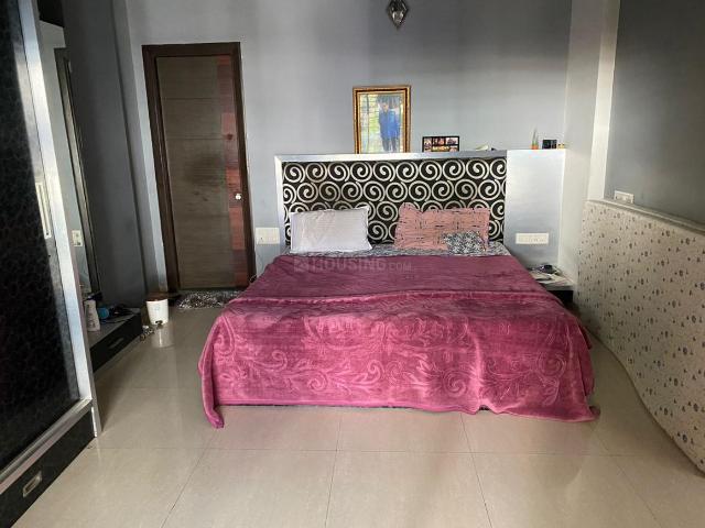 Flat for sale in Ahmadabad, Gujarat