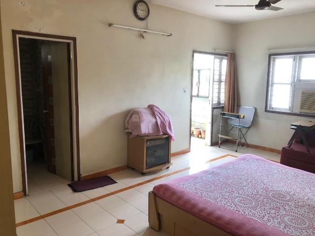 Flat for sale in Navrangpura - Ahmedabad, Gujarat