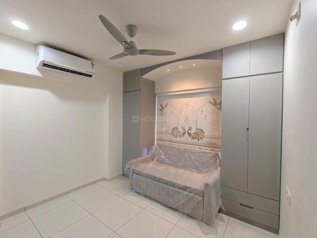 Flat for rent in Tilakwada, Gujarat