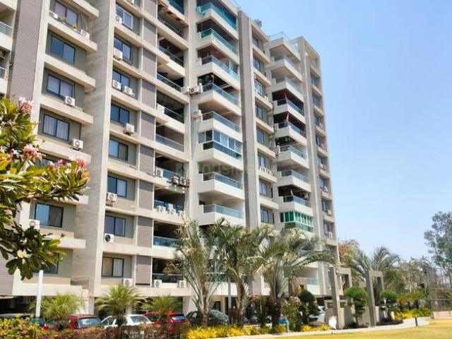 Flat for sale in Madya