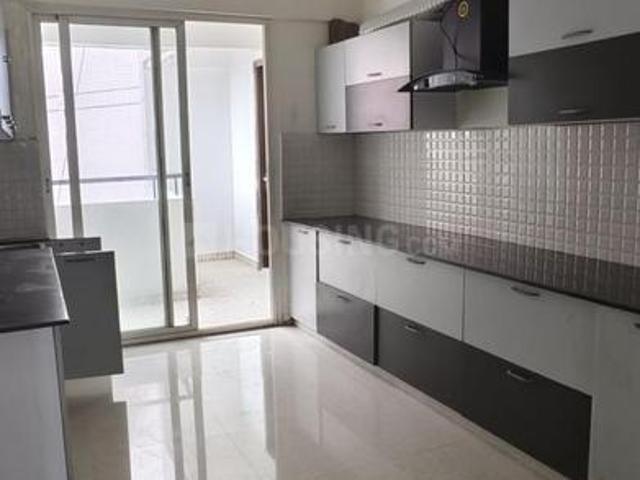 Flat for rent in Madya