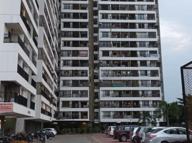 Flat for sale in Madya