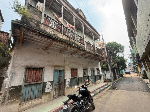 Flat for sale in Paik Para, Kolkata