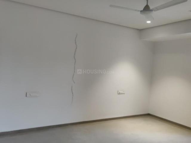 Flat for sale in Madya