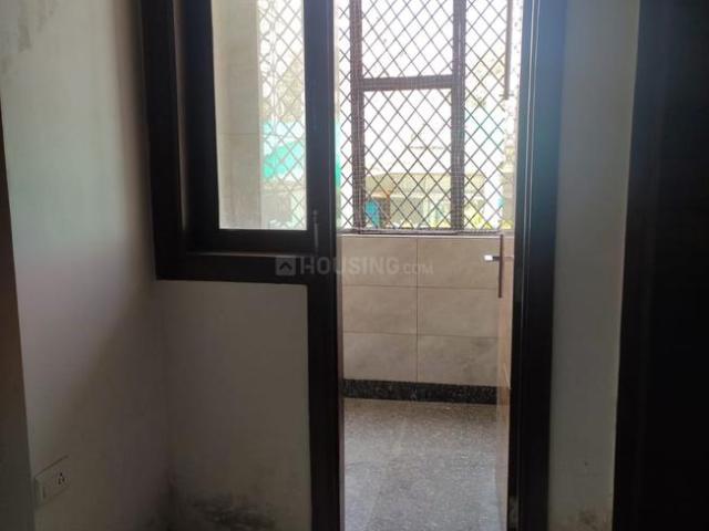 Flat for sale in West Delhi, Deri