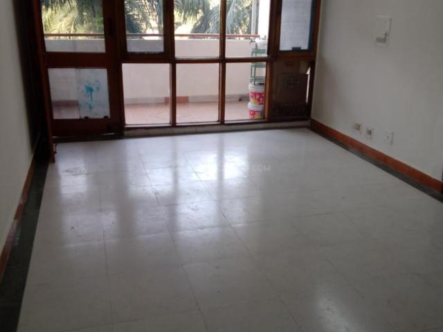 Flat for rent in East Delhi, Deri